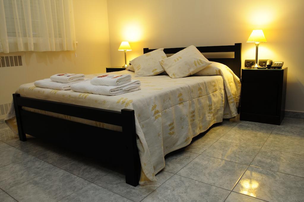 Hotel Euzko Alkartasuna Macachín Rom bilde